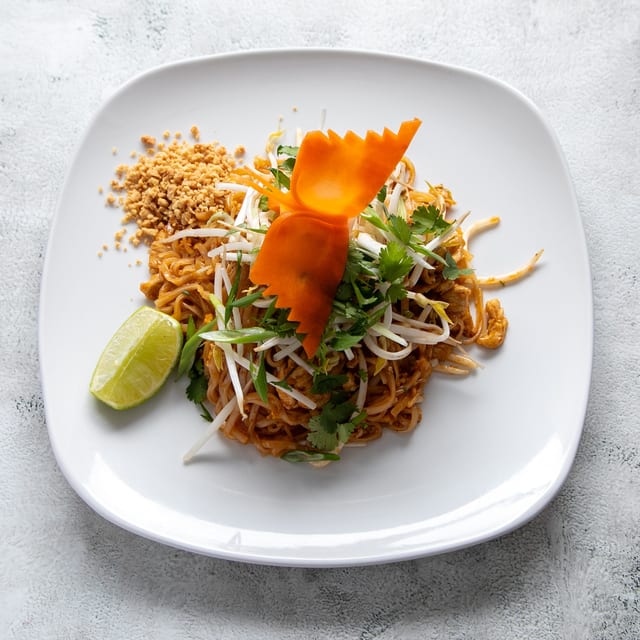 Lunch Pad Thai.
